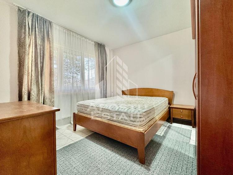 Apartament cu 3 camere decomandat, mobilat în Micălaca