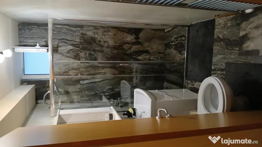 Apartament cu 2 camere semidecomandat în Complex Studențesc