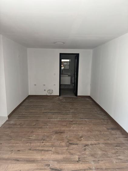 Casa de vanzare situata Calarasi ,catierul Mircea Voda , str Navodari , - 9