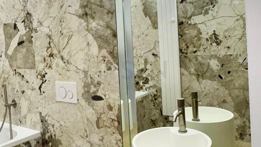 Apartament cu 3 camere decomandat în Pipera