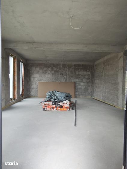 FARA COMISION Sabareni casa mare 3 camere 2 bai beci PARTER placa 500m - 15