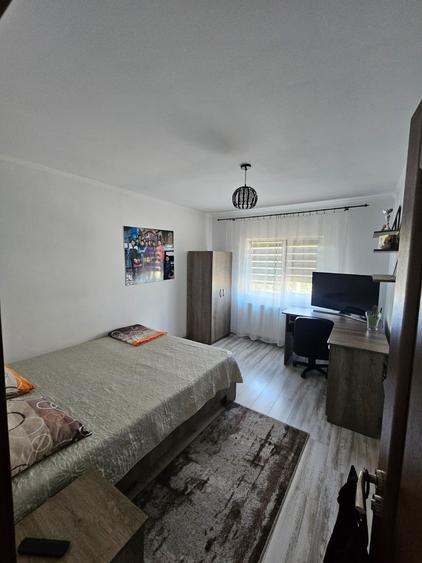 Duplex cu 5 camere cu Teren 200 Mp în Ampoi 3