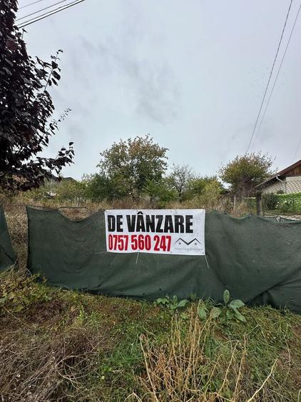 Teren Construcții intravilan de 1000 mp, în Tomești