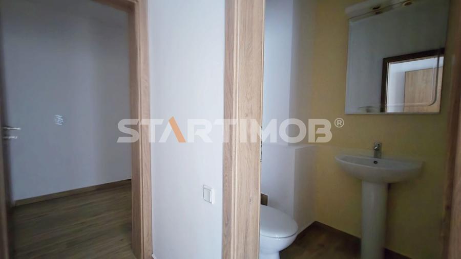 Birou, de 74.910003662109 mp, în Centrul Civic