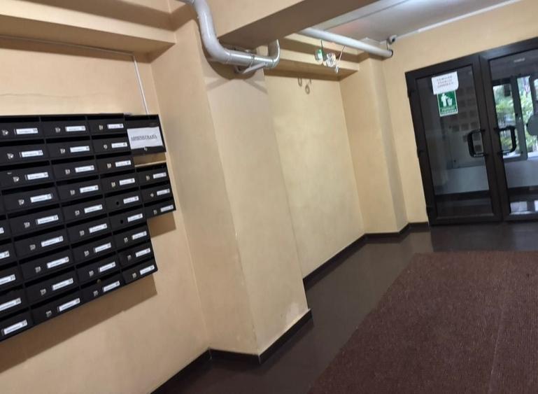 Apartament cu 2 camere semidecomandat, mobilat în Timpuri Noi