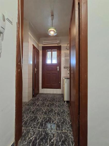 Apartament cu 2 camere decomandat în Primăverii