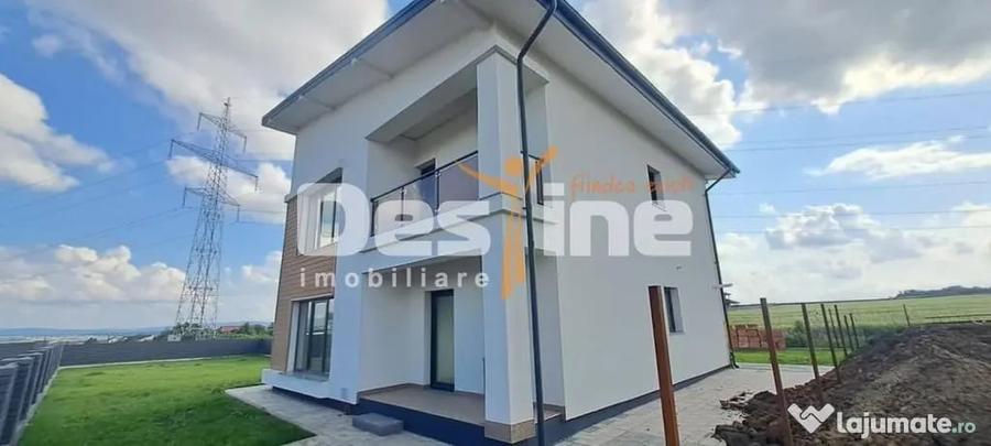 Casă cu 4 camere cu Teren 350 Mp în Miroslava