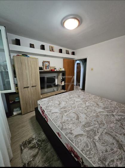 Apartament cu 2 camere decomandat, mobilat în Berceni