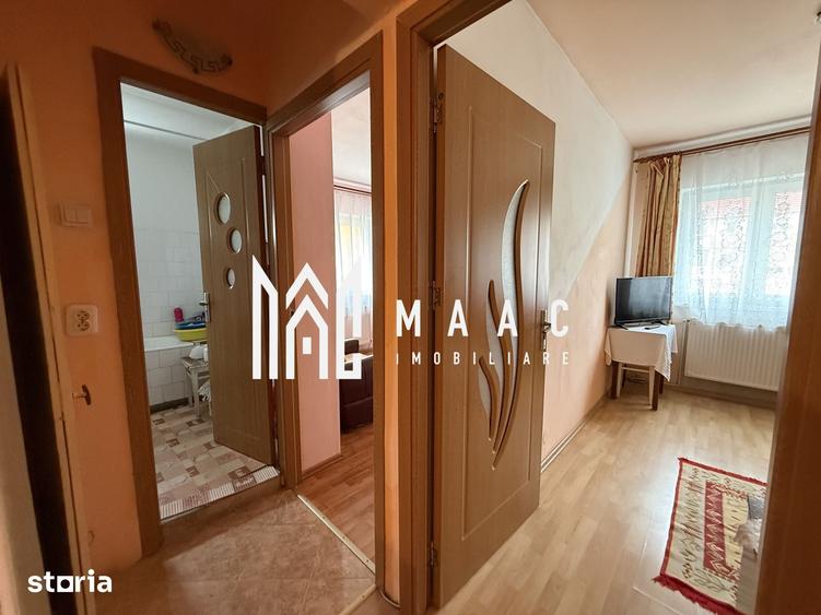 Apartament cu 3 camere decomandat în Vasile Aaron