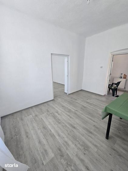 Fratelia- casa individuala renovata- 1439 mp teren - 2