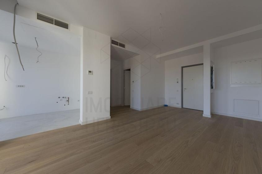 Apartament cu 2 camere semidecomandat în Herăstrău
