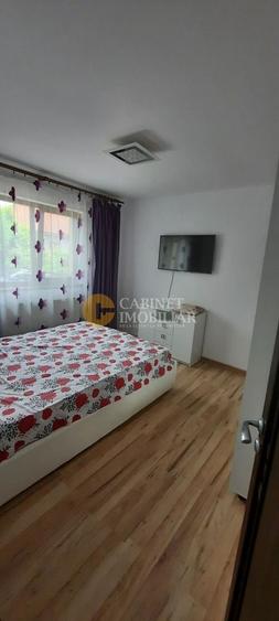 Casă individuală cu 3 camere cu Canalizare în Valea Adâncă