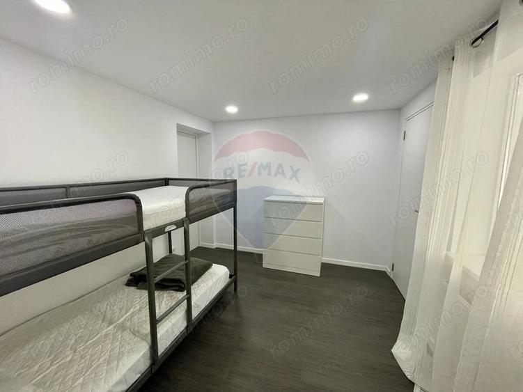 Casă cu 4 camere cu Teren 1397 Mp în Poiana