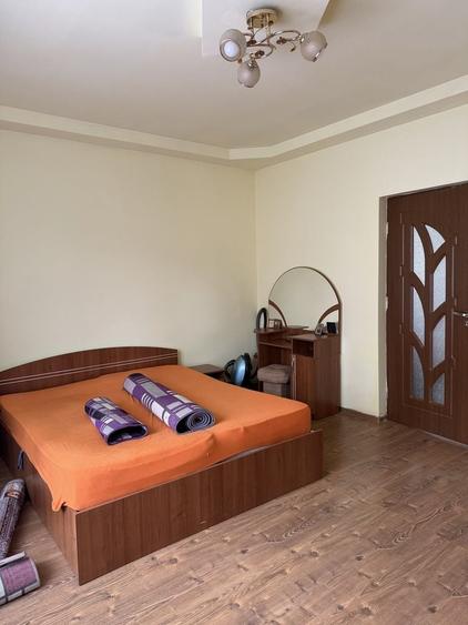 Casă cu 2 camere în Petros