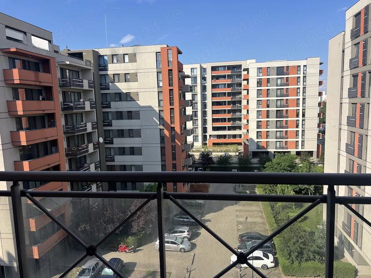 Apartament cu 2 camere semidecomandat în Torontalului
