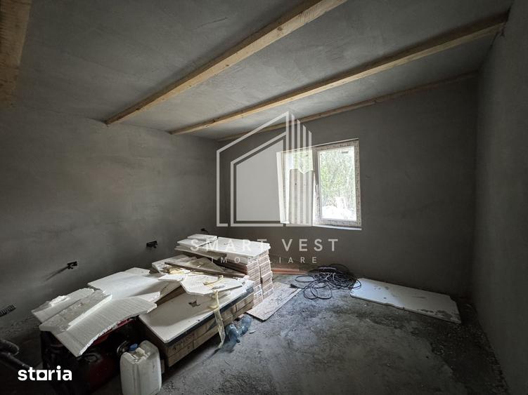 Casa semifinisata cu intrare comuna | 53 mp utili | Strada Luceafarul - 5