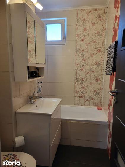 Apartament cu 2 camere în Apărătorii Patriei