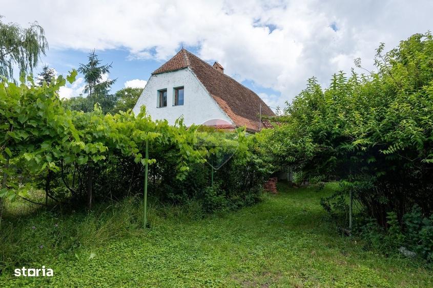 Casă cu 3 camere cu Teren 1646 Mp în Bicfalău