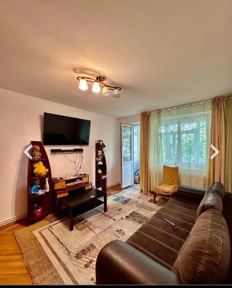 Apartament cu 3 camere decomandat în Tomis Nord