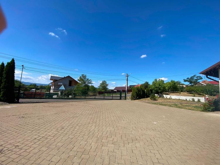 Casă cu 4 camere în Spătărești