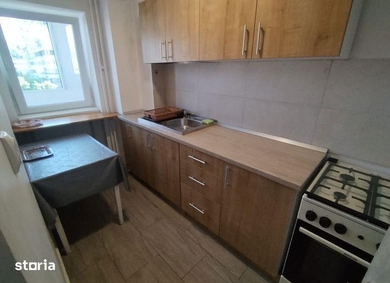 Garsonieră decomandată în Gară