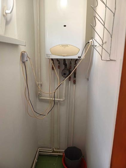 Apartament cu 3 camere decomandat în Grigorescu