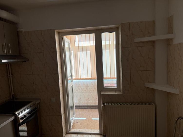 Inchiriere Apartament 2 Camere-Aparatorii Patriei - 8