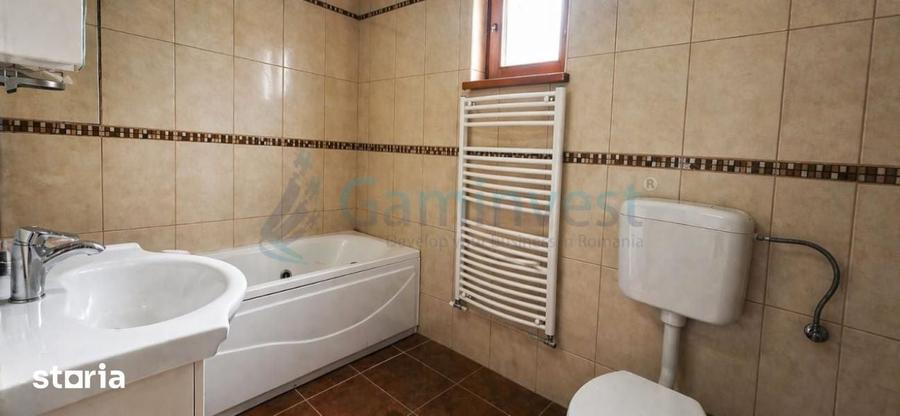 Casă cu 4 camere cu Teren 961 Mp în Nojorid