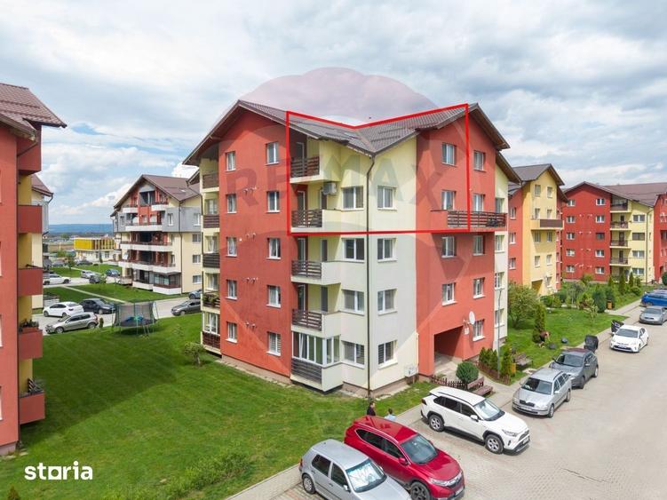 Apartament cu 4 camere decomandat, mobilat în Sânpetru