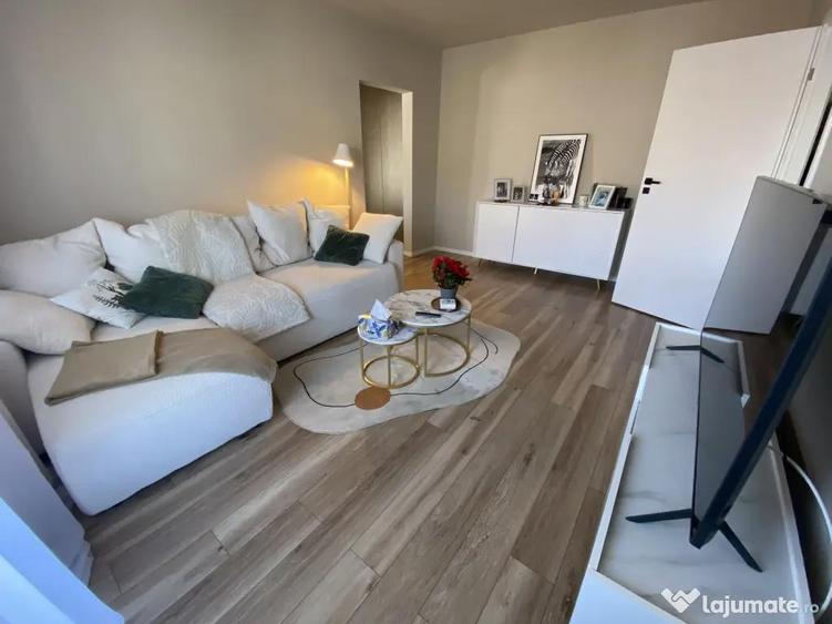 Apartament cu 2 camere semidecomandat în Podgoria