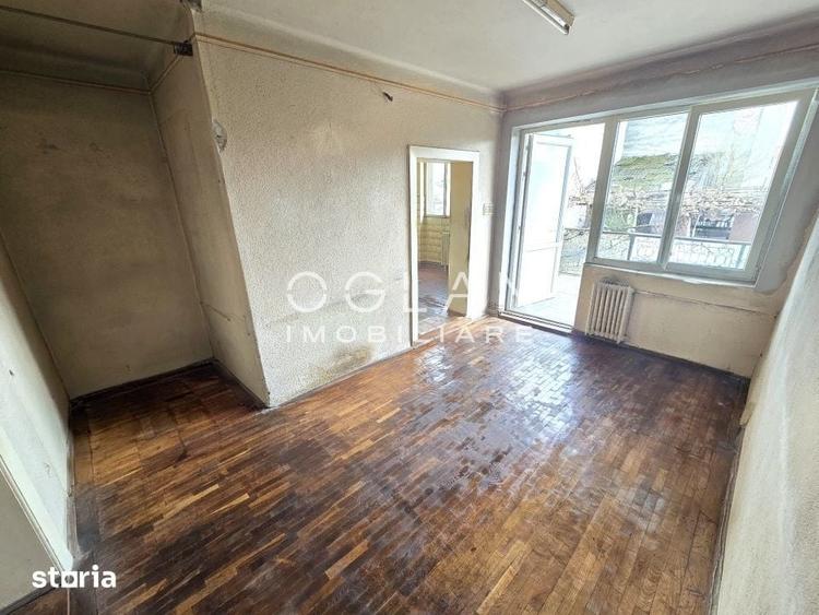 Casă cu 4 camere decomandat cu Teren 300 Mp în Terezian