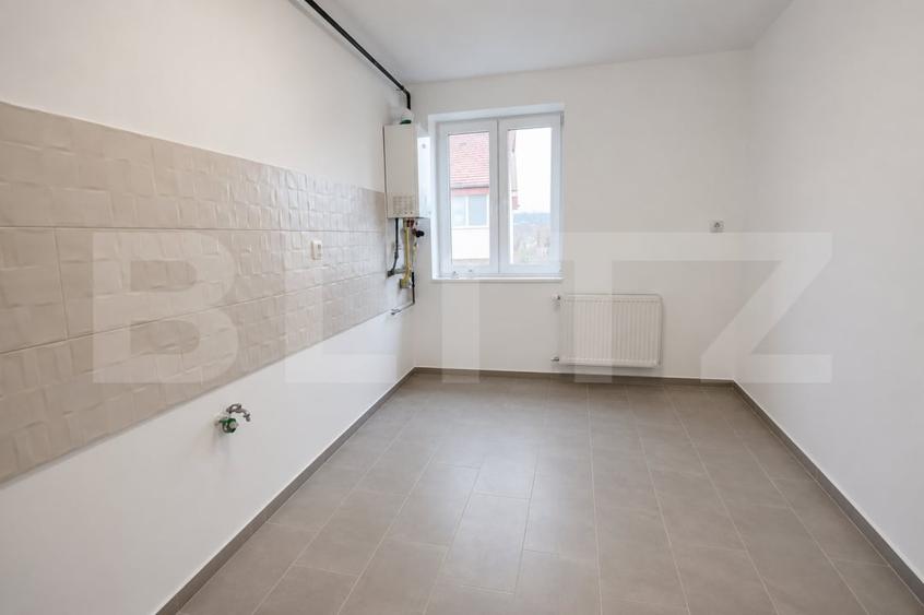 Apartament cu 3 camere decomandat, mobilat în Sebeș