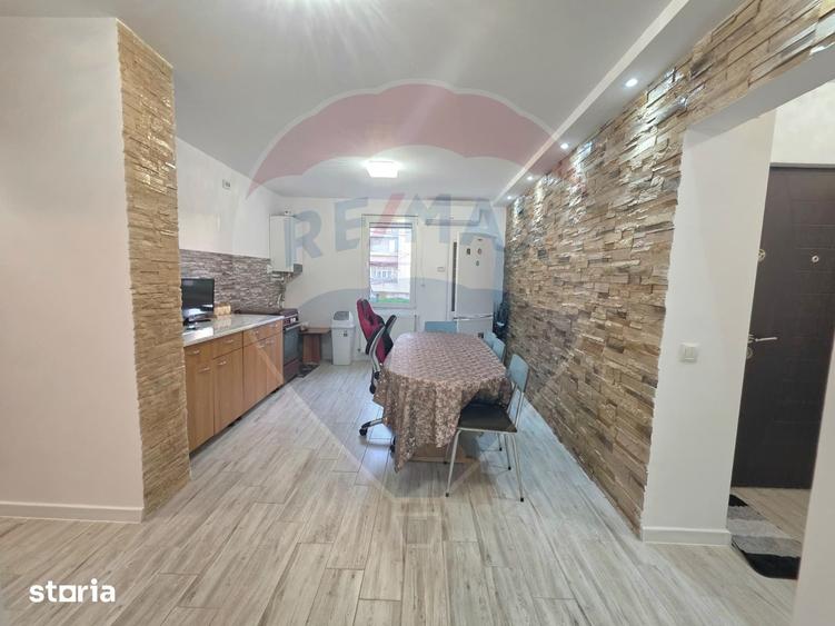 Apartament cu 3 camere în Central