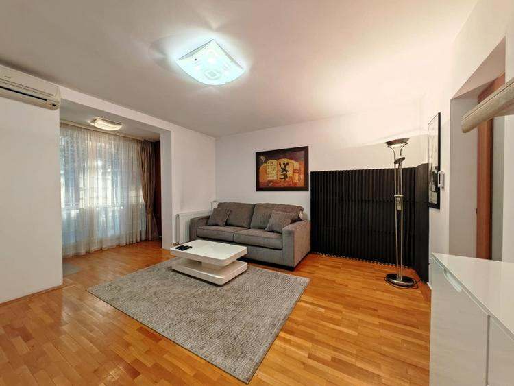 Apartament cu 2 camere semidecomandat, mobilat în Domenii