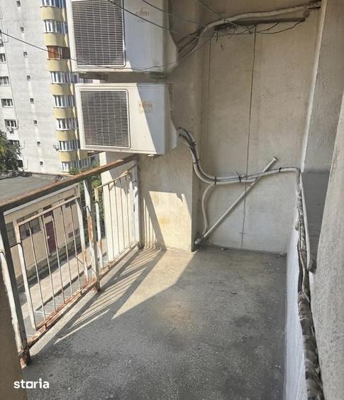 Apartament cu 3 camere în Vitan