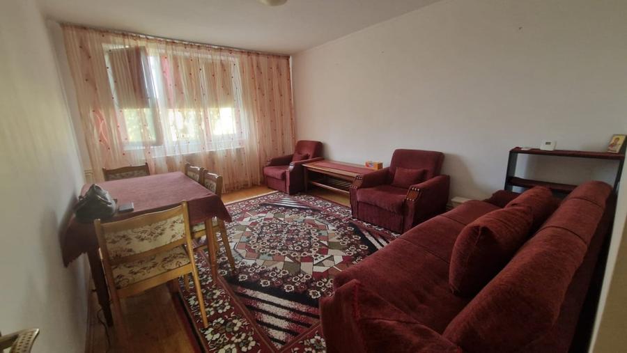 Apartament cu 2 camere decomandat, mobilat în Ultracentral