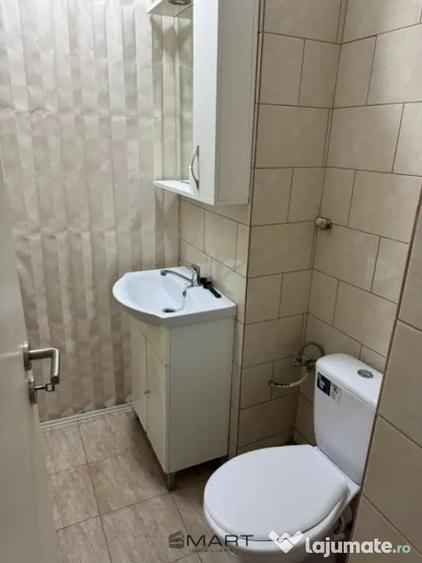 Garsonieră decomandată în Ștrand