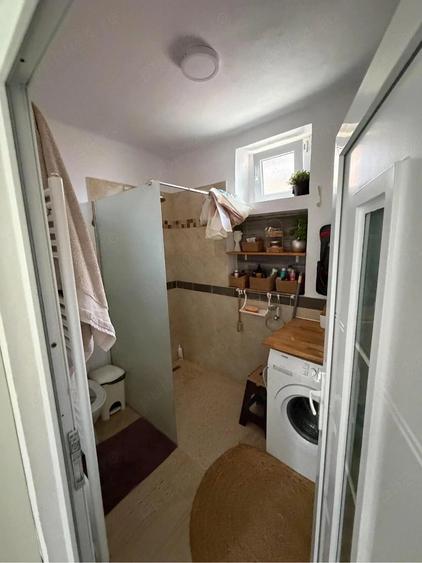 Casă cu 3 camere cu Teren 2500 Mp în Ucea