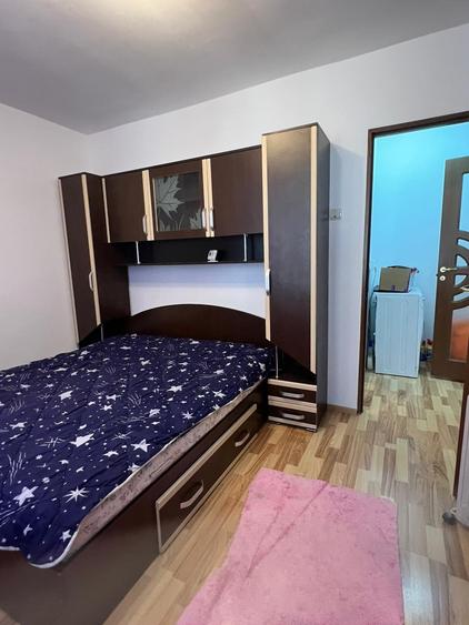 Apartament cu 2 camere semidecomandat în Gară