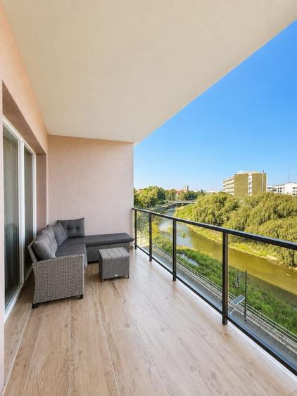 Apartament cu 2 camere semidecomandat în Ultracentral