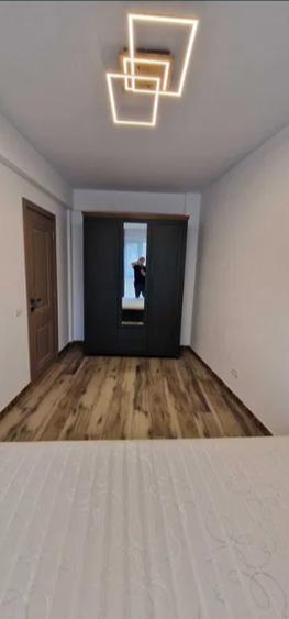 Apartament cu 2 camere semidecomandat în Grozăvești