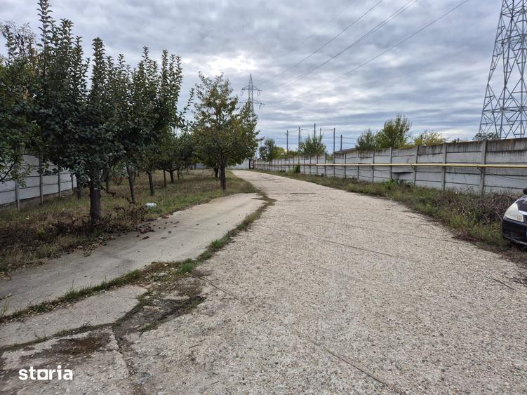 Spațiu comercial, de 1,070 mp, în Central