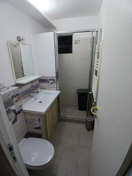 Apartament cu 2 camere decomandat în Astra