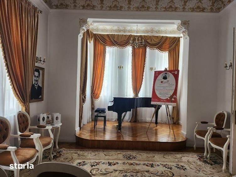 Casă cu 7 camere cu Teren 707 Mp în Nord