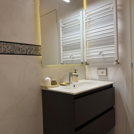 Apartament cu 2 camere, mobilat în Iancu Nicolae
