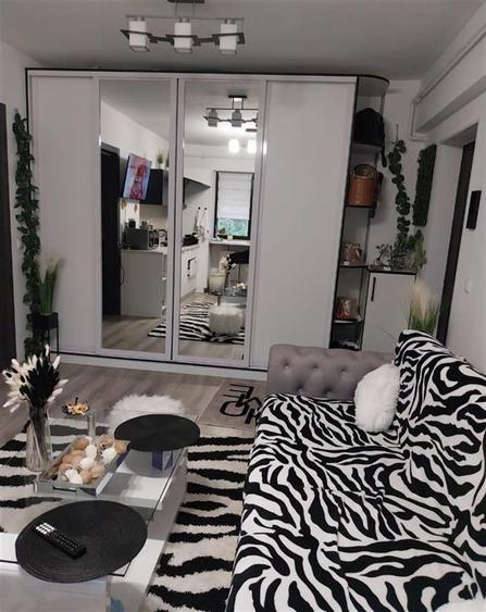 Apartament cu 2 camere decomandat, mobilat în Baza 3