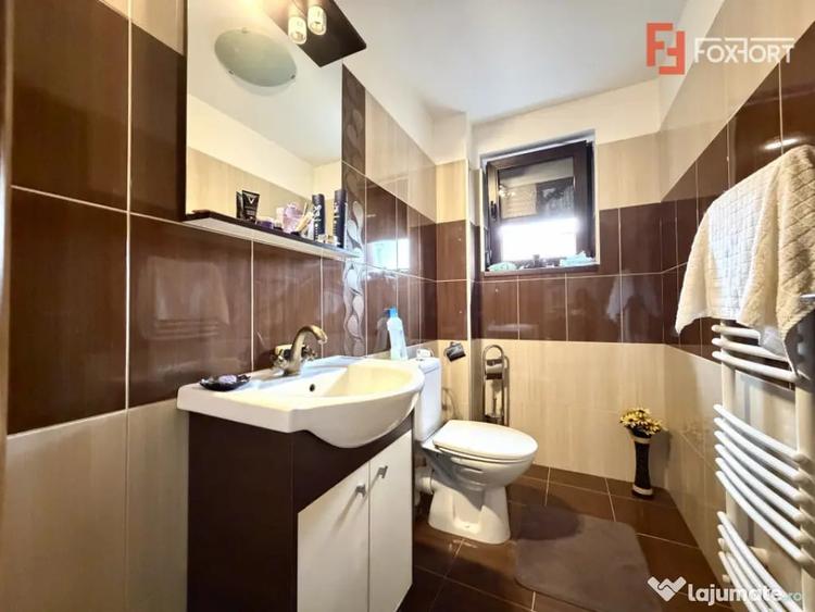 Casă cu 5 camere cu Teren 1000 Mp în Braytim