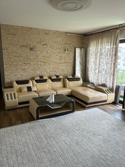 Apartament cu 3 camere decomandat, mobilat în 9 Mai