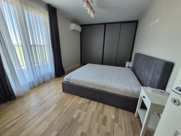 Casă individuală cu 4 camere cu Canalizare în Otopeni