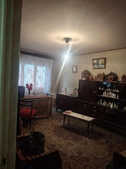 vanzare 3 camere Petre Ispirescu - 8